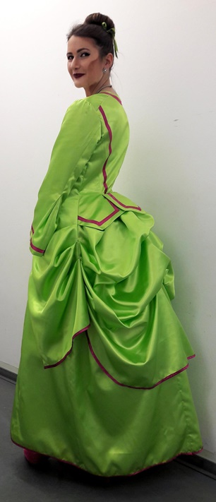 historische Kostüme Tournüre victoriansich grün mottoparty kostümverleih